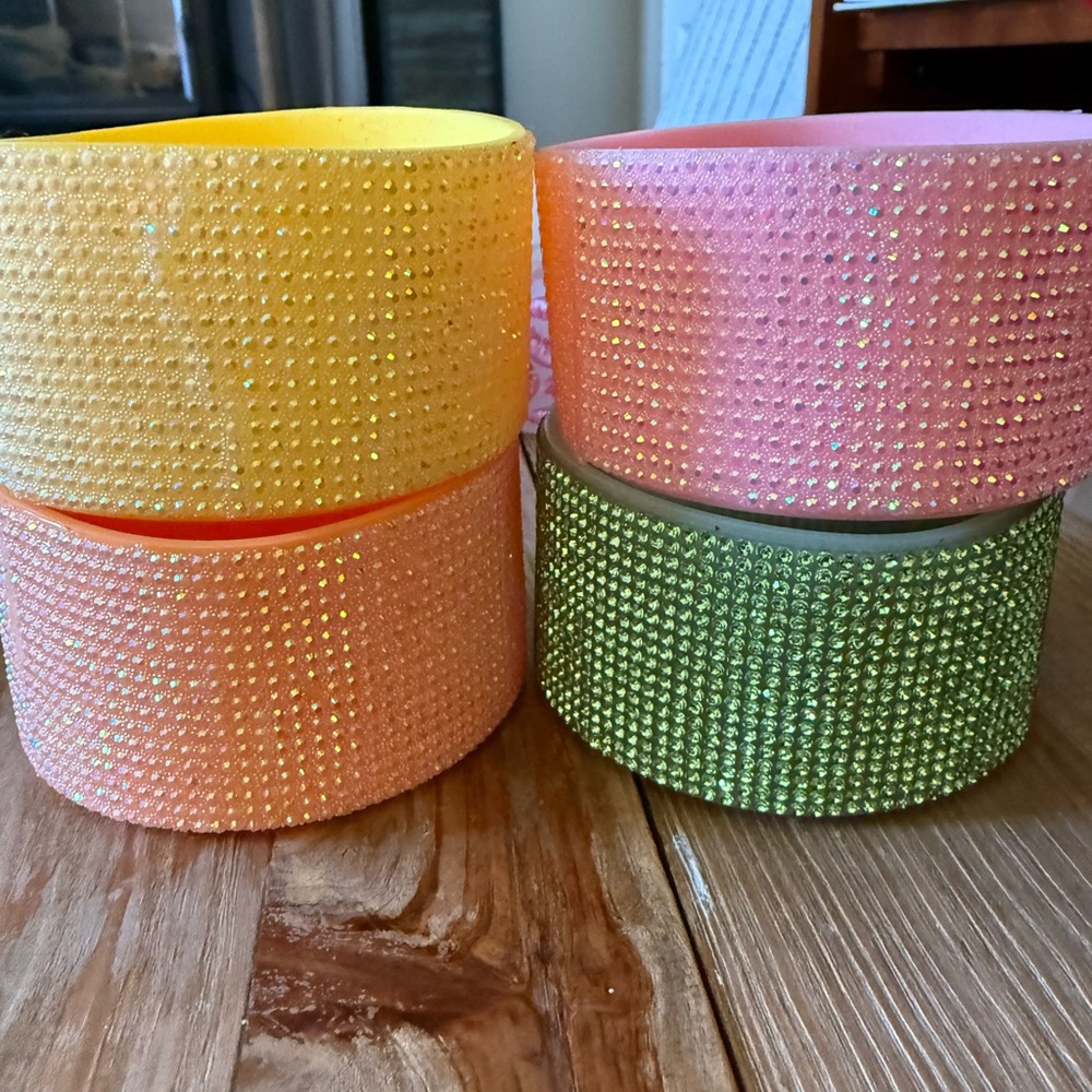 STANLEY SPARKLING BOOTS LOT OF 4!. NO FLAWS